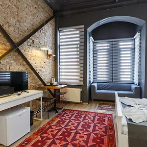 Miro Mansion Otel